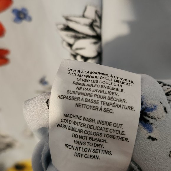 Penningtons Women's Flowered Blouse, 2X - Picture 5 of 5